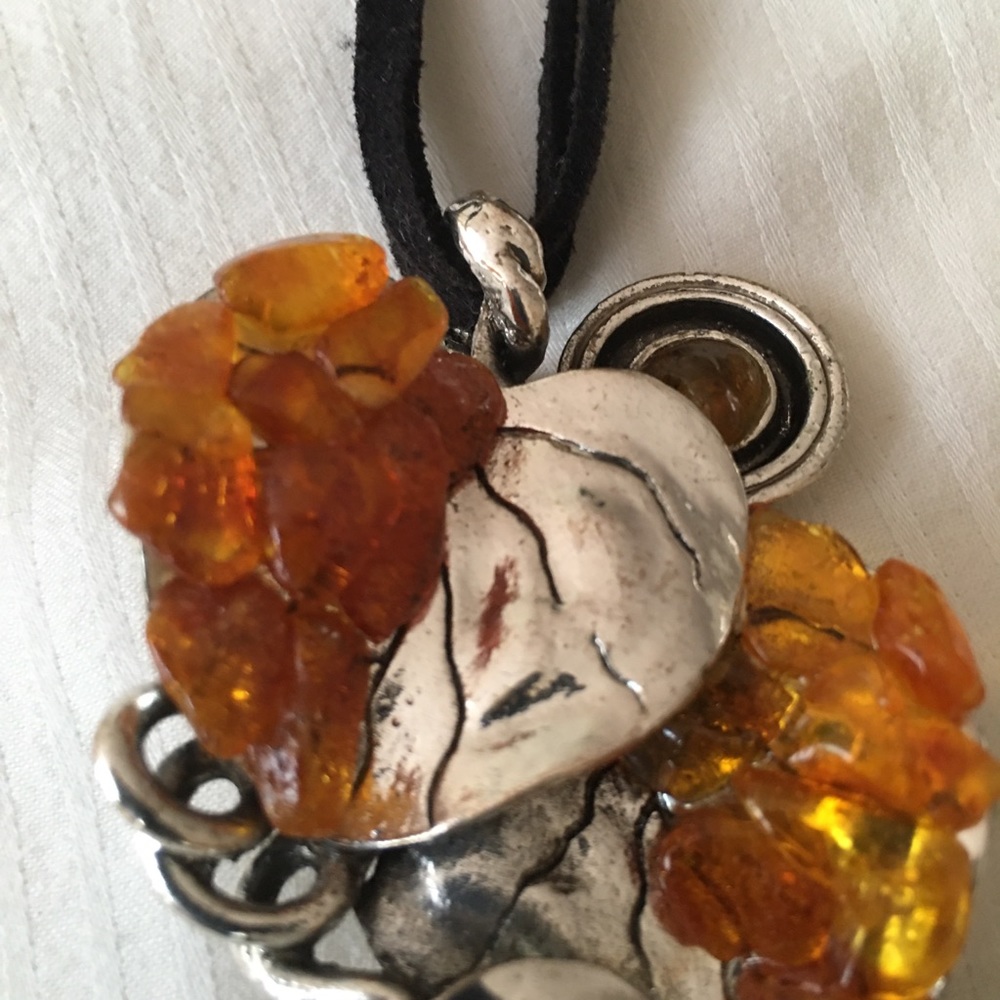 Necklace - Picture 3 of 3